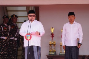 Pimpin Apel Hari Santri, Mas Dhito Pastikan Program Keagamaan Tetap Berjalan