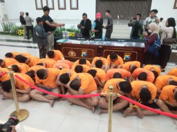 34 Peserta Seks Sesama Jenis di Surabaya Ditetapkan Tersangka
