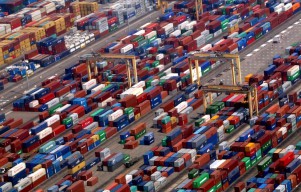 Jasa Ekspedisi Surabaya PT JSL, Customs Clearance & Undername Aman