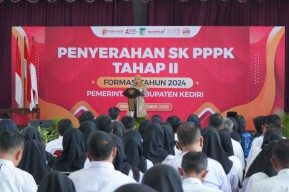 Perkuat Pelayanan Publik, Pemkab Kediri Angkat 204 PPPK Tahap II