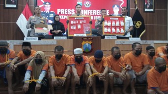 Polres Jember Gulung 15 Pengedar Narkoba, Sita 203 Gram Sabu dan Ganja