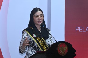 Novita Hardini Dilantik Jadi Bunda Guru PGRI Kabupaten Trenggalek