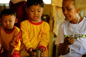 Keren, Pelajar di Tulungagung Inisiasi Program Pawon Gerabah