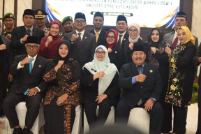 Hadiri PAW Anggota DPRD, Gus Qowim: Mari Perkuat Kebersamaan Membangun Kota Kediri