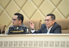 Adies Kadir Kawal Tuntas Lahan EV Surabaya, Pertamina Siap Kembalikan Hak Warga