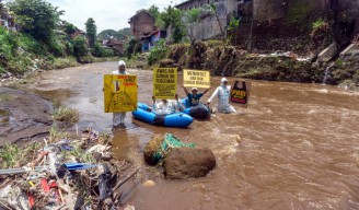 Ecoton Desak Pemkot Malang Selamatkan DAS Brantas dari Sampah