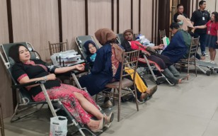 MYZE Hotel Sumenep Berbagi, Donor Darah dan Cek Mata untuk Masyarakat