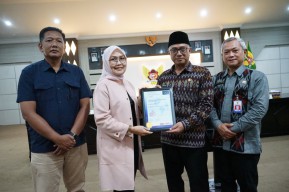 Gus Qowim Buka Sosialisasi Kekuatan Hukum Dokumen Pencatatan Sipil