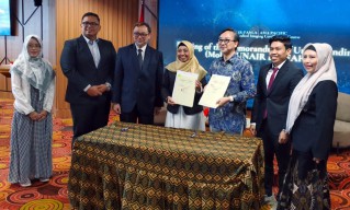 FUJIFILM Gandeng UNAIR Tingkatkan Kompetensi Nakes Radiologi Nasional