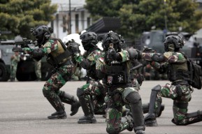 Foto: Gladi HUT ke-80 Korps Marinir