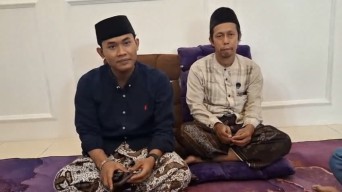 Gus Elham, Pendakwah Asal Kediri Minta Maaf Usai Heboh Cium Anak Perempuan