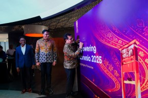 Wujudkan Kedaulatan AI di Indonesia,  Ini Gebrakan Indosat dan Twimbit