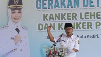 Gus Qowim Ajak Wanita Kediri Deteksi Dini Kanker Rahim dan Payudara