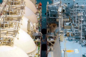 PGN Pastikan Pasokan Gas Bumi Nasional Aman dengan Kargo LNG ke-20 di Lampung