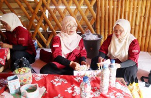 Astra Dorong Kemandirian Ekonomi Warga Melalui Kampung Berseri Tabek Talang