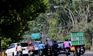 Banyak Lampu PJU Padam, Dishub Surabaya Klaim Kabelnya Dicuri