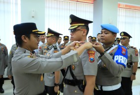 Pimpin Sertijab Jajaran, Kapolres Gresik Tingkatkan Kinerja dan Pelayanan Publik
