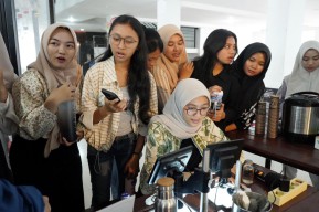 Gawat! Uji Air di Malang Temukan 11 dari 12 Sampel Terpapar Mikroplastik