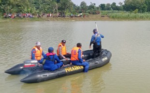 Santri di Solokuro Lamongan Tenggelam Saat Berusaha Sebrangi Waduk Panguripan