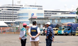 BNNP Jatim Temukan Bong di Truk, 4 Driver Antar Pulau Terindikasi Pakai Narkoba