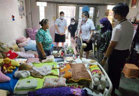 Farmasi Unair Go International, Edukasi Obat Tradisional di Thailand