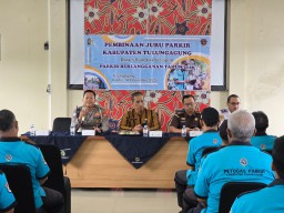 Persiapan Parkir Berlangganan, Dishub Tulungagung Bina Jukir