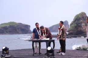 Mulai Tahun Depan Tiket Masuk Wisata Pantai Watu Ulo - Papuma Terintegrasi