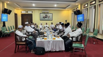 Konflik PBNU Berakhir di Ponpes Lirboyo Kediri, Gus Yahya dan Rais Aam Sepakat Islah