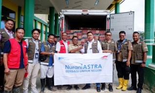 Nurani Astra Terjunkan Alat Berat dan 35.500 Paket Bantuan ke Wilayah Bencana Su