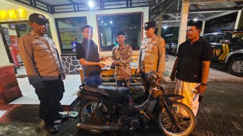 Pemilik Motor Tak Bertuan di TPU Lamongan Terungkap Berkat Unggahan TikTok Polisi