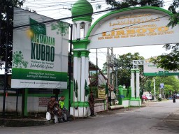 Ponpes Lirboyo Kediri Siap Jadi Tuan Rumah Muktamar NU ke 35