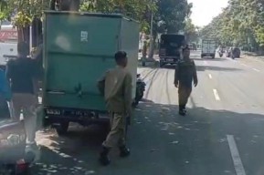 Satpol PP Surabaya yang Terima Pungli Dijatuhi Sanksi