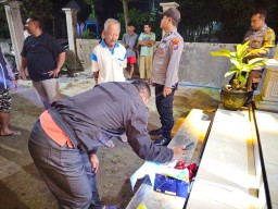 Dikira Suara Kucing, Warga Blitar Temukan Bayi di Teras Rumah