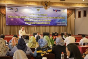 Dinsos Kota Kediri Gelar Bimtek Pembaharuan DTSEN bagi Relawan dan Pekerja Sosial
