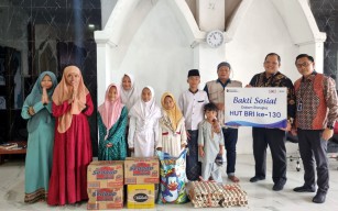 HUT ke-130 BRI, Kantor Cabang HR Muhammad Bantu Panti Asuhan Surabaya