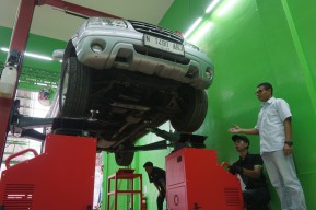 Layanan “Mobil Goyang” Ala Mobeng Kini Bisa Dinikmati Warga Malang