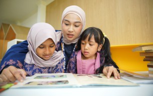 Cara SD Cikal Kemang Kenalkan Agama ke Anak Lewat Mainan Balok