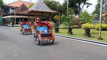 Pemkab Tulungagung Siapkan Layanan Pendukung Operasional Becak Listrik