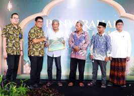 Petrokimia Gresik Salurkan Bantuan Operasional 146 Tempat Ibadah dan Lembaga Sosial