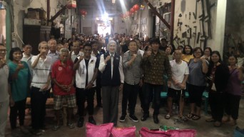 Harmoni Imlek Nusantara, 200 Warga Tambak Bayan dan Gedung Setan Terima Bansos