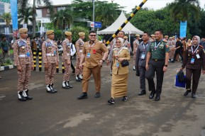 Mas Dhito dan Mbak Dewi Bareng Forkopimda Ikuti Rakornas di Sentul