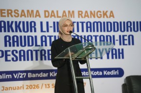 Hadiri Tahlil di Ponpes Salafiyyah, Mbak Vinanda Tegaskan Peran Pesantren dalam Pembangunan Karakter