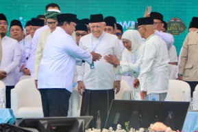 Prabowo Tegaskan NU Pilar Persatuan Bangsa pada Mujahadah Kubro 1 Abad NU di Malang