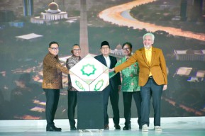 Investasi Emas Kian Aman, Pegadaian Kanwil XII Adopsi Aturan Bulion Syariah