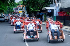 Serahkan 200 Becak Listrik dari Prabowo, Pemkab Gresik Siapkan Charging Station