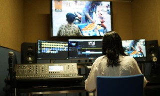 Film Dokumenter Mahasiswa UK Petra Potret Getirnya Hidup di Pinggir Rel