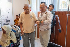 Peringati HUT Partai, Legislator Gerindra Surabaya Buka Layanan Kesehatan Gratis
