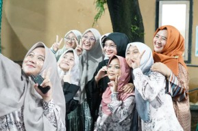 Hadiri Haflah Akhirissanah Al Badriyyah Ponpes Al Ishlah, Ini Pesan Wali Kota Kediri