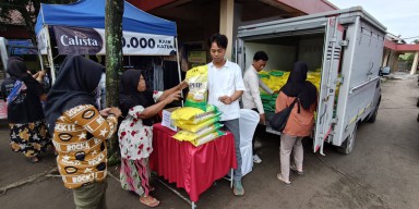 Bulog dan Pemkab Kediri Gelar Gerakan Pangan Murah Serentak