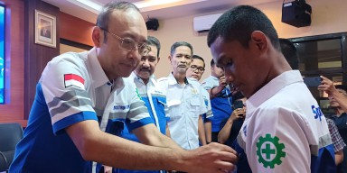 Indospring-SMK PGRI 1 Gresik Luncurkan Spring School, Cetak Talenta Robotik dari Bangku Sekolah